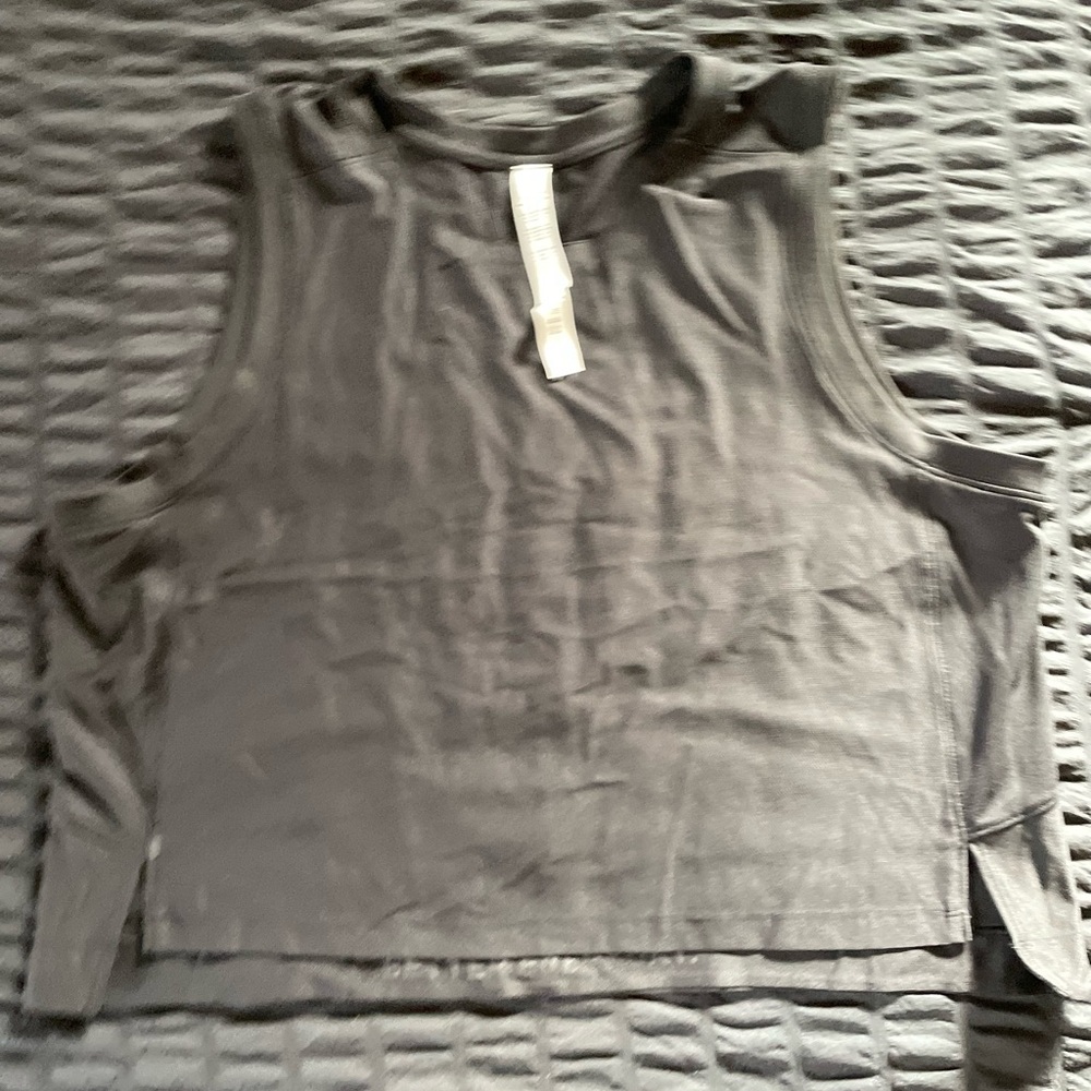 Lululemon cropped running tank